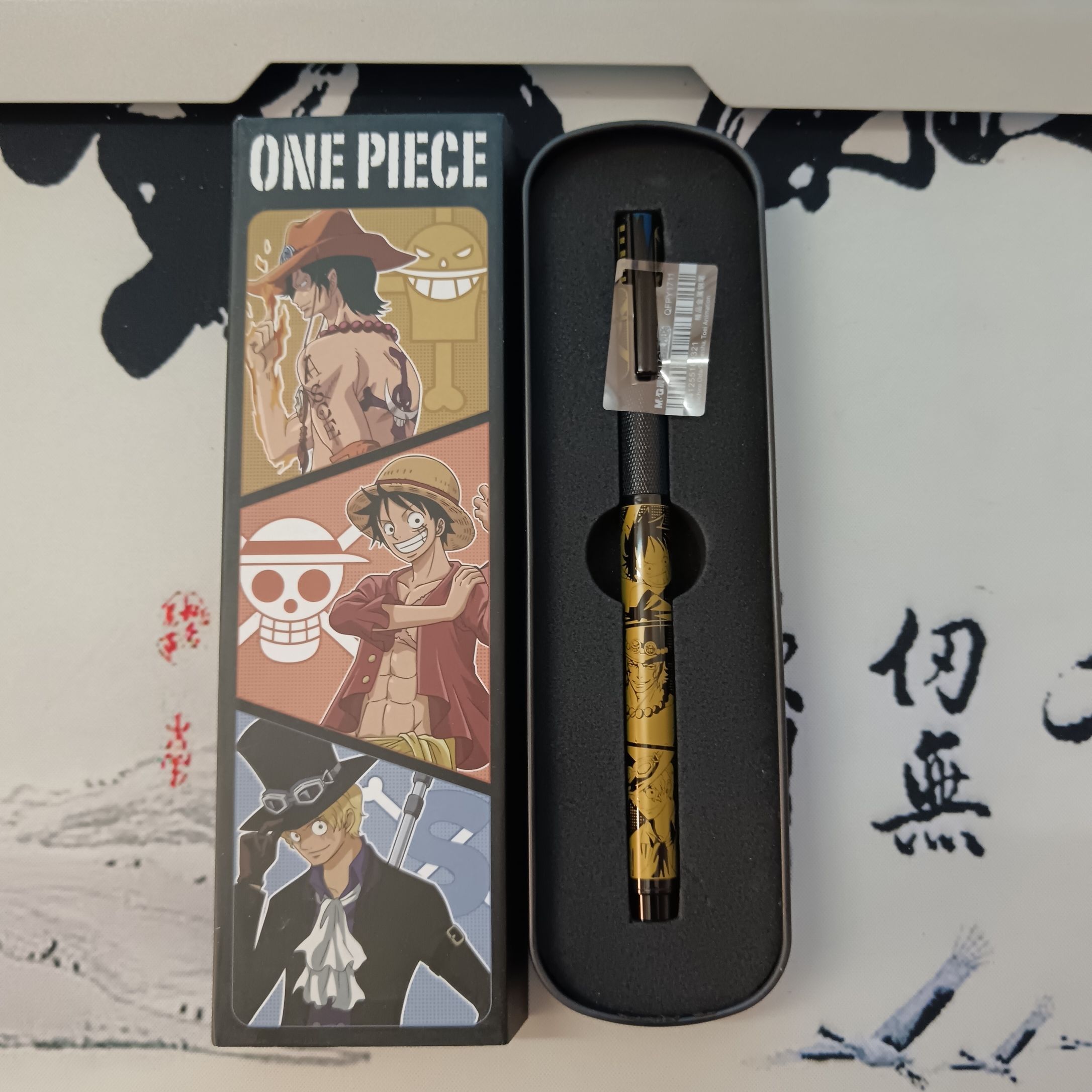 One Piece Monkey D Luffy anime - Luffy Anime Merchandise ulasan dan harga